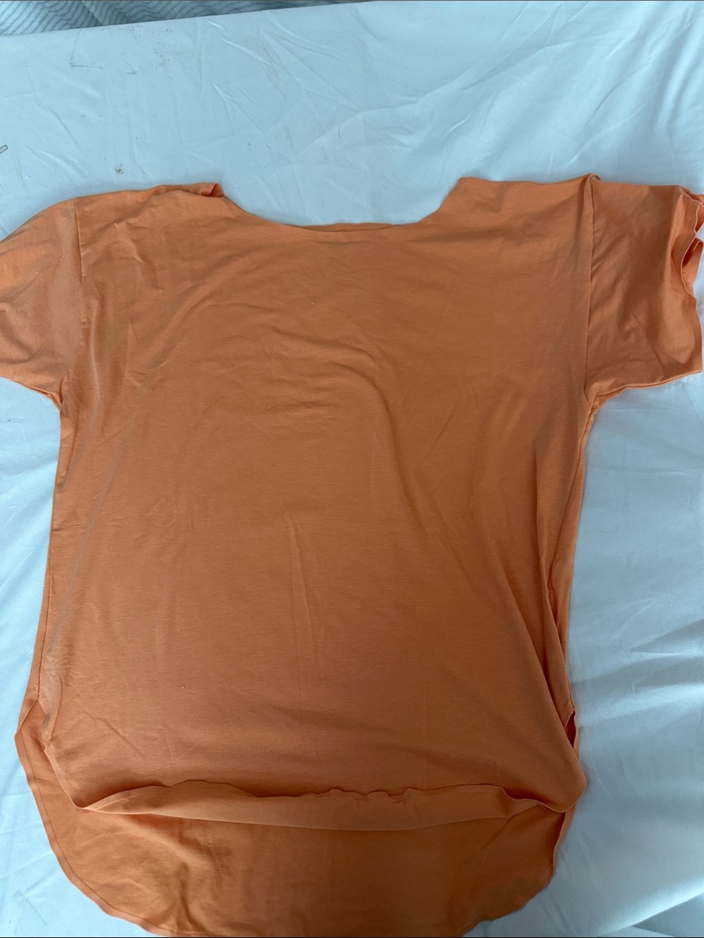 UNIQLO AIRism Seamless Short-Sleeve Long T-Shirt